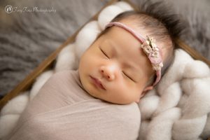 タイニートーズ新生児フォトニューボーンフォト女の子生後0ヶ月