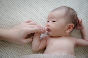 タイニートーズ男の子赤ちゃん新生児フォトニューボーンフォト藤枝市焼津市静岡市0歳0ヶ月